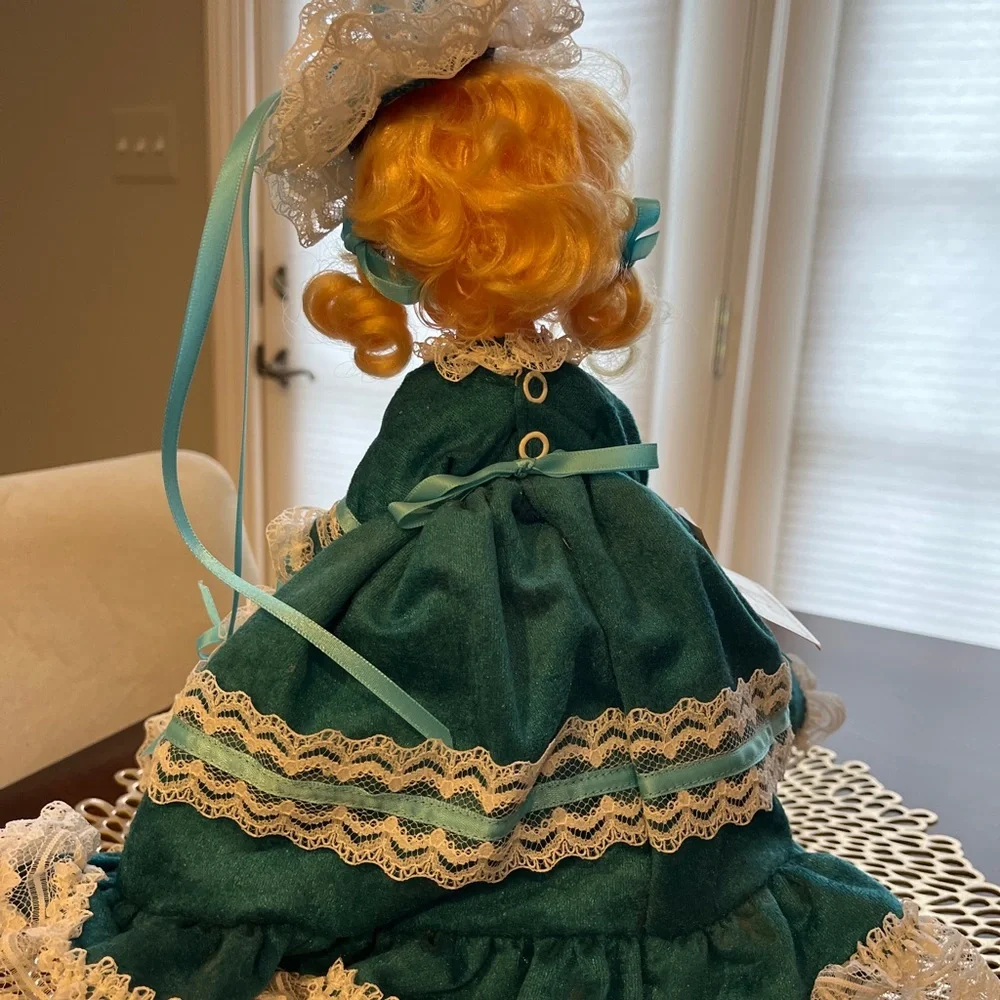 Beautiful Vintage Gambina Doll